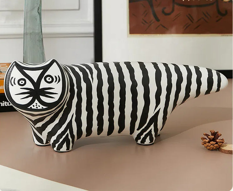 Long tail cat porcelain decoration