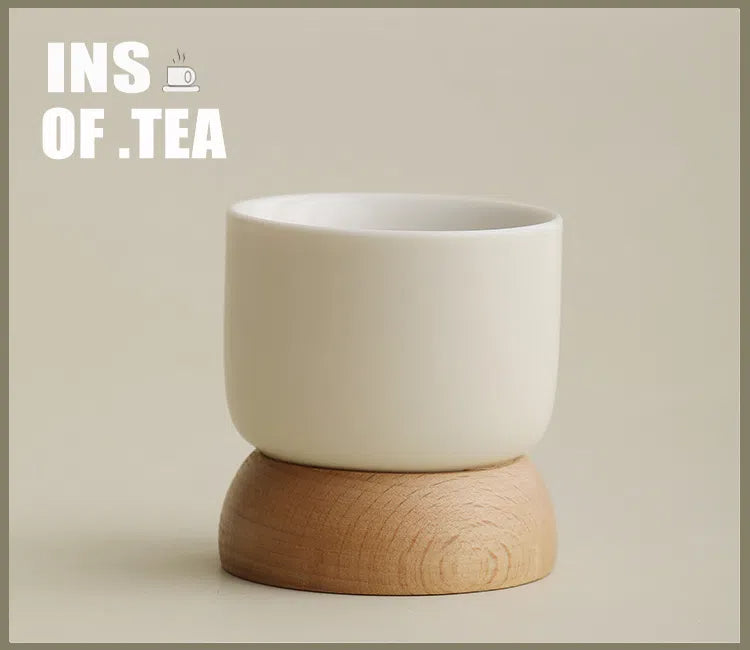 Standing Porcelain Tea Cup